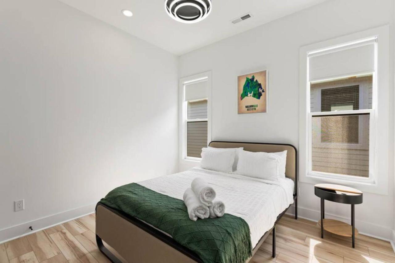 Urban Oasis: Modern Luxury Near Downtown Nashville
